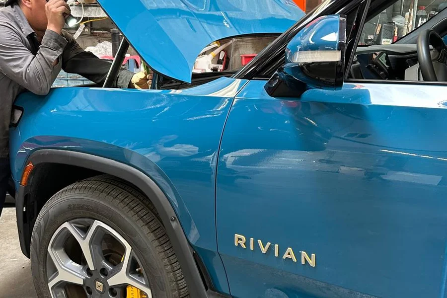 Rivian R1S collision repair EV Central Service shop San Francisco